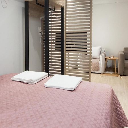 Petralona Gem Hotel-Style Studio With Balcony Atina Dış mekan fotoğraf