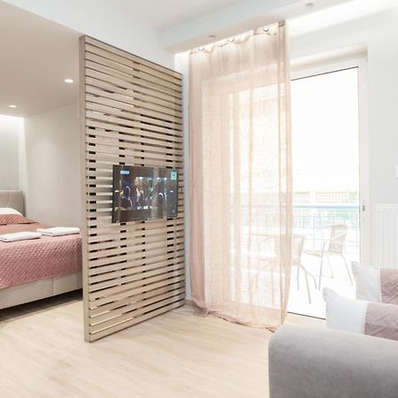 Petralona Gem Hotel-Style Studio With Balcony Atina Dış mekan fotoğraf